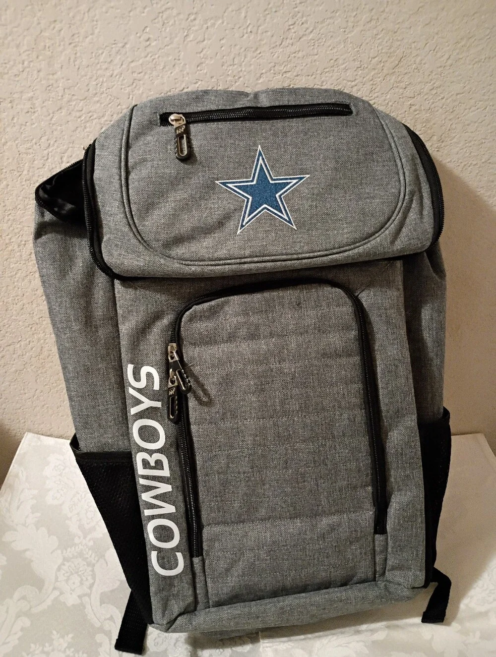 🏈 NFL Dallas Cowboys Gray Backpack with Blue Star Logo NWT